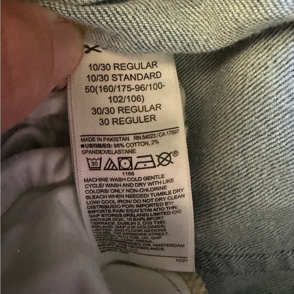 GAP Women's Straight Leg Jeans in Light Blue - Picture 6 of 6